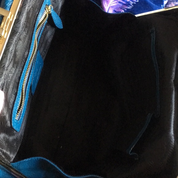 Prada Handbag - Picture 4 of 8